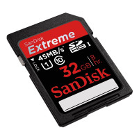 Sandisk Extreme SDHC 32 GB: Diese SD-Speicherkarte hat eine Kapazität von 32 GByte. Es passen also rund 1500 Aufnahmen im RAW-Format darauf. Preis: 32 Euro