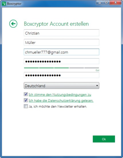 Konto anlegen: Tragen Sie für Ihr Boxcryptor-Konto eine gültige E-Mail-Adresse sowie ein gutes Passwort ein.