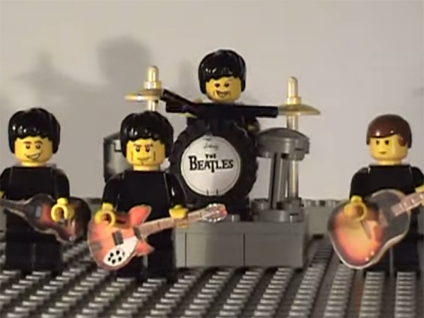 Platz 4 - The Lego Beatles - Happy Birthday: Dieser Clip zeigt den Geburtstags-Hit der britischen Rock-Ikonen "The Beatles" im klassischen Stop-Motion-Style.