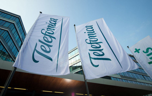 Nachdem Telefónica Deutschland einige Hürden zu nehmen hatte, ist die Übernahme der E-Plus-Gruppe nun endlich offiziell unter Dach und Fach. 
