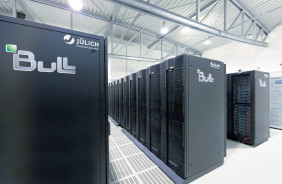 Chancengleichheit: Früher konnten sich nur Konzerne oder Forschungszentren Supercomputer leisten. Mit der Cloud ist High-Performance Computing auch für KMUs erschwinglich.