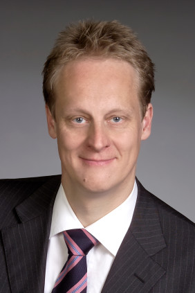 Dr. Wolfgang Hildesheim