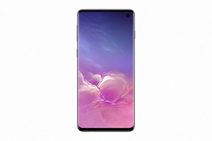 Galaxy S10 in PrismBlack Front