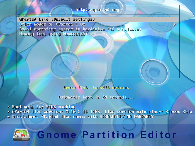 GParted Live vergrößert, verkleinert und kopiert Partitionen. Die Live-CD bootet dazu ein Live-System auf Linux-Basis mit dem Partitionierer Gparted.
