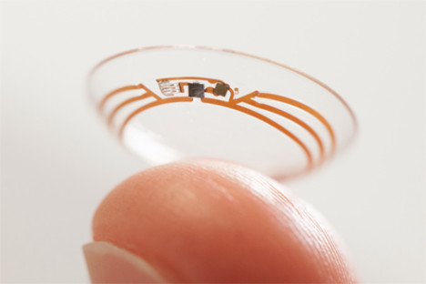 Google will offenbar in sämtliche Bereiche des menschlichen Lebens vordringen. Jetzt gibt Google bekannt, Diabetikern über intelligente Kontaktlinsen helfen zu wollen, ihre Zuckerwerte live zu messen.