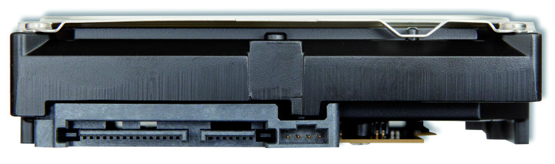 SATA-Anschluss: Für Hybridfestplatten ist kein spezieller Anschluss notwendig. Sie werden ganz normal per SATA verbunden.