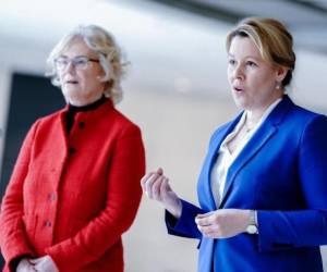Kabinett beschließt Frauenquote für Unternehmensvorstände