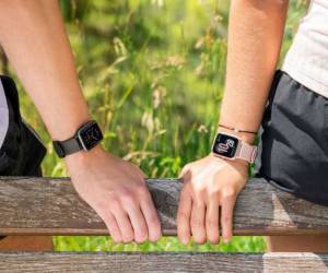 Hama bietet günstige Smartwatch an