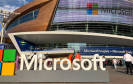 Messegebäude mit Microsoft-Firmenlogo