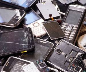Über 5 Milliarden Mobiltelefone werden dieses Jahr zu Abfall