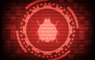 Symbolbild zeigt Schädlings-Käfer auf einem roten Hintergrund mit Nullen und Einsen