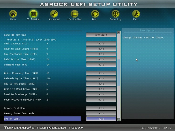 UEFI: Der BIOS-Nachfolger hat eine grafische Oberfläche. Die Hardware-Einstellungen lassen sich bequem mit der Maus konfigurieren (Bild 6).