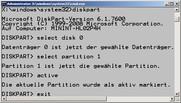 Kommandozeilen-Tool Diskpart: Falls eine Fehlermeldung erscheint, wenn Sie die Boot-Dateien erstellen, markieren Sie die erste Partition als „aktiv“. Das erledigen Sie mit dem Partitionierungs- Tool Diskpart und diesen vier Befehlen (Bild 7).