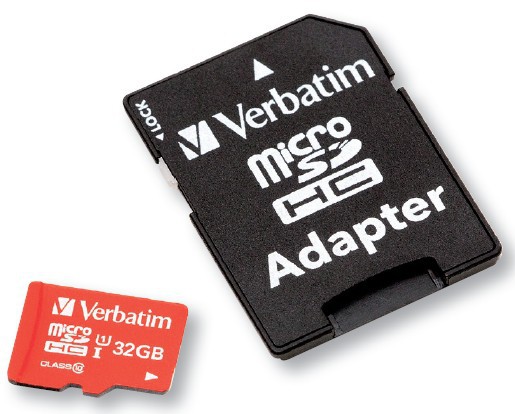 Adapter: Mit Hilfe des Adapters lässt sich eine microSD-Karte an einem SD-Anschluss anstecken.