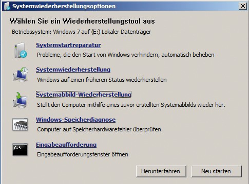 System wiederherstellen: Wenn Windows nicht mehr bootet, starten Sie den PC vom Systemreparaturdatenträger und wählen „Systemabbild- Wiederherstellung“ (Bild 4).