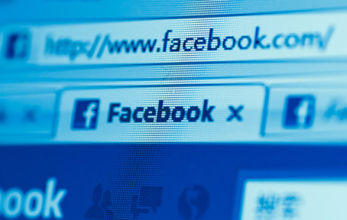 Je größer desto wirksamer? Facebook will die Werbeanzeigen in der Seitenspalte vergrößern. Im Gegenzug will das soziale Netzwerk seinen Nutzern weniger Werbeanzeigen präsentieren.