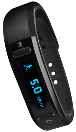 Fitness-Tracker - Brandneu am Markt ist das Fitness-Armband Qairós vom Hersteller Baros. Es zeigt Schrittzahl, zurückgelegte Strecke und Kalorienverbrauch, außerdem analysiert es den Schlafrhythmus. Das Wearable ist staub- und spritzwassergeschützt und so