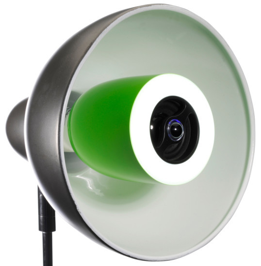 Ultron Boomer Light: Im Inneren der dimmbaren Lampe mit E27-Fassung befindet sich ein Lautsprecher. Dieser koppelt sich per Bluetooth mit Smartphone oder Tablet und spielt Ihre Lieblingsmusik.