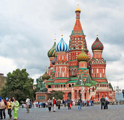 Platz 1 weltweit: Moskau (Foto: Tim Caspary, Pixelio.de) Am wenigsten Fortschritt gibt es - auch in verkehrstechnischer Sicht - in der russischen Metropole Moskau. Hier braucht man im Schnitt 74 Prozent länger zu den Hauptverkehrszeiten, das bedeutet Plat