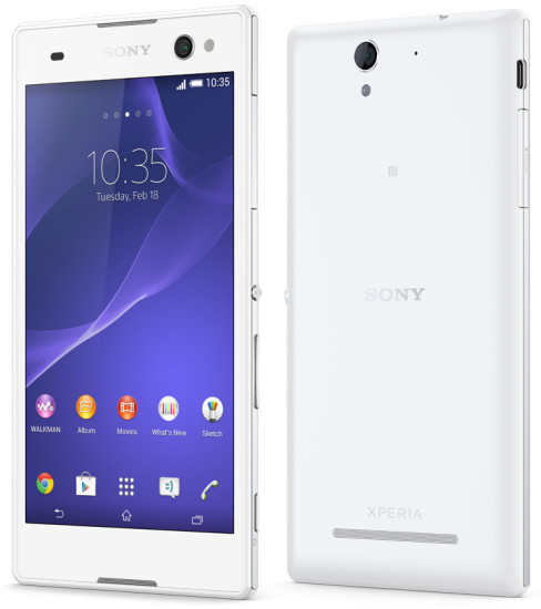 Sony Xperia C3: Das Selfie-Smartphone verfügt über eine pixelstarke Frontkamera und mit eigenem Fotolicht.