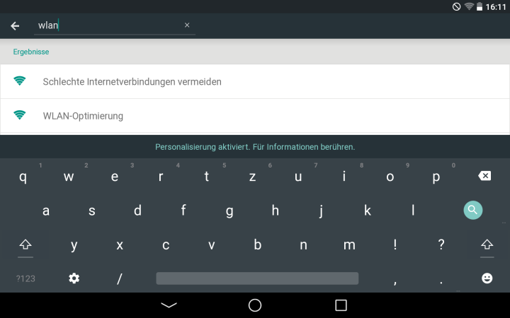 Neue Tastatur: Auch die Google-Tastatur erhielt eine optische Überarbeitung nach den neuen Design-Linien von Android L. Wer allerdings das alte Design bevorzugt, kann dies unter den erweiterten Tastatureinstellungen wieder aktivieren.