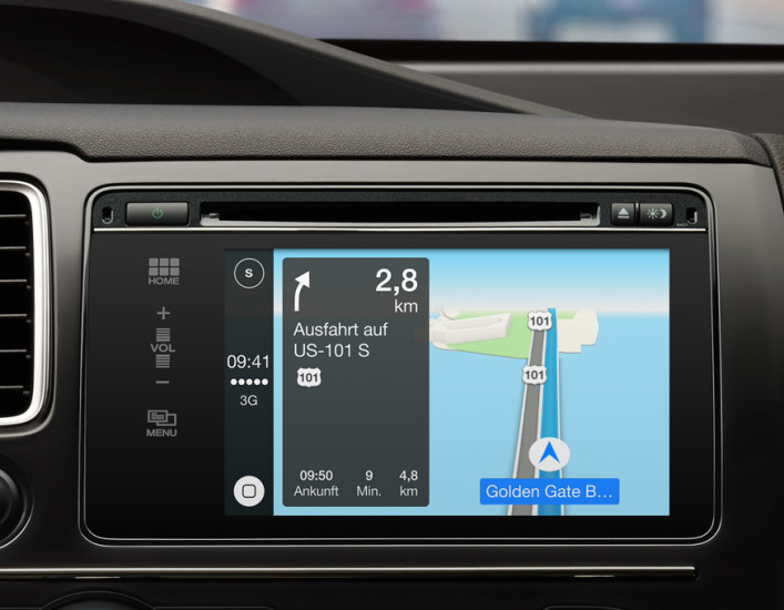 Apple CarPlay: Über Apple CarPlay lassen sich viele Smartphone-Funktionen und Apps über das im Auto installierte Navigationssystem bedienen.