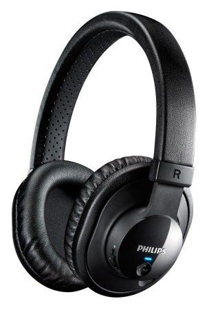 Auf Wunsch kabbellos: Die Qual der Wahl haben Käufer des Philips SHB7150: Der Over-Ear-Kopfhörer kann via Blue­tooth oder klassisch per Klinkenkabel mit dem Smartphone verbunden werden. Der Preis des Kopfhörers liegt im Online-Handel bei etwa 70 Euro.