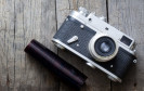 Vor 175 Jahren kaufte der französische Staat von Louis Daguerre das Patent für sein Fotografie-Verfahren. com! zeigt Ihnen die wichtigsten Stationen der Fotografie für jedermann.