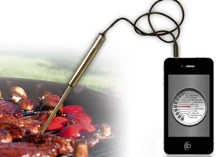 iBBQ Grill-Thermometer: Der universelle Temperaturfühler für Apples iPhone und iPad wird über die Kopfhörerbuchse am Smartphone angeschlossen.