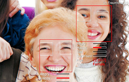 Anhand des jeweiligen Gesichtsausdrucks eines Menschen erkennt die Datenbrille Google Glass nun auch dessen Emotionen. Die Software dazu stammt vom Fraunhofer-Institut aus Erlangen.