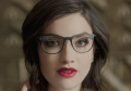 Neben den Smart Watches gehört Googles Datenbrille Glass zu den berühmtesten und begehrtesten Smart Wearables: Mit der Brille lassen sich unter anderem Fotos und Videos aufnehmen, Wettervorhersagen anzeigen oder Googles Kartendienst nutzen.
