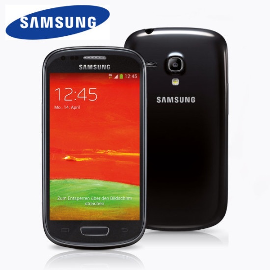 Samsung Galaxy S3 mini: Das von Aldi angebotene Modell GT-I8200N kommt mit Android 4.2 und einem im Vergleich zur älteren S3-mini-Variante GT-I8190 stärkeren Dualcore-Prozessor.