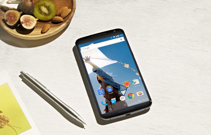 Einen Termin für die Markteinführung in Deutschland sowie die Preise für die Nexus-6-Modelle gab Google bislang noch nicht bekannt. Das Lollipop-Phablet dürfte allerdings deutlich teurer werden als das Nexus 4 und Nexus 5.