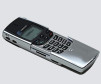 Nokia 8810: Für Menschen mit Tendenz zur Selbstdarstellung muss das Nokia 8810 wie eine Offenbarung gewesen sein. Das Luxus-Handy sah tatsächlich umwerfend aus, hatte aber dank der integrierten Antenne mit Empfangsproblemen zu kämpfen