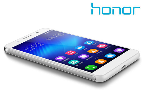 Huaweis Smartphone-Marke Honor hat es nach Europa geschafft. Mit dem Honor 6 bringen die Chinesen ein Flaggschiff zum Kampfpreis von 300 Euro, darunter positioniert sich das Einstiegsmodell Honor 3C.