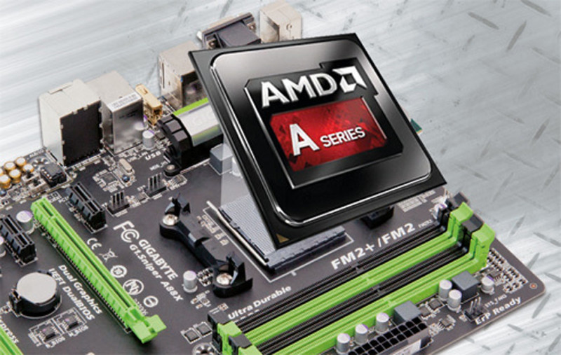AMD Prozessor mit Mainboard