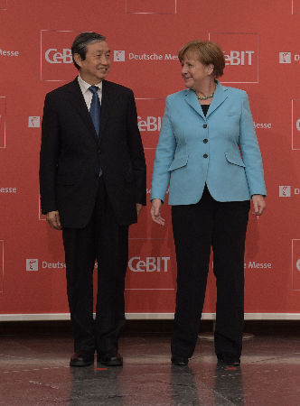 Ma Kai und Angela Merkel