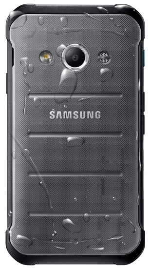 Samsung Galaxy Xcover 3: Das robuste Outdoor-Smartphone ist gemäß der Norm IP67 und dem US-Standard MIL-810G geschützt. Seine Ausstattung ist eher durchschnittlich.