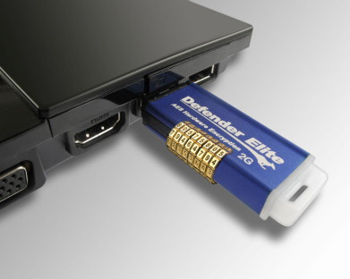 Hochsicherer USB-Stick lässt sich über das Internet verwalten
