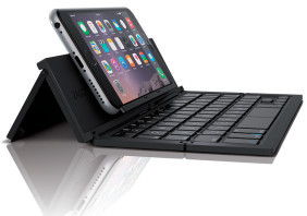 Zagg Pocket Keyboard: Auch für Smartphones gibt es praktische Falt- oder Rolltastaturen.