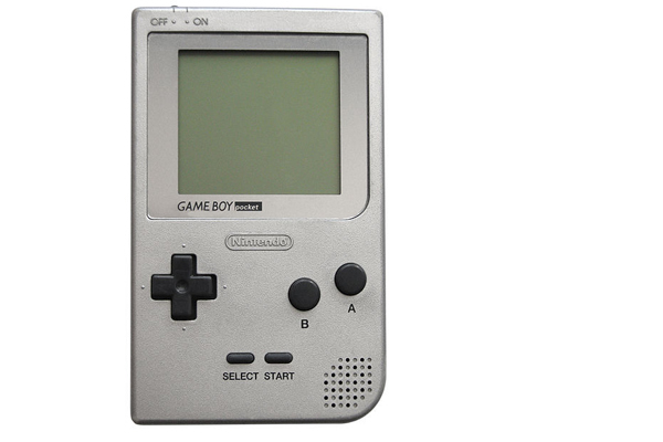 1996: Game Boy Pocket