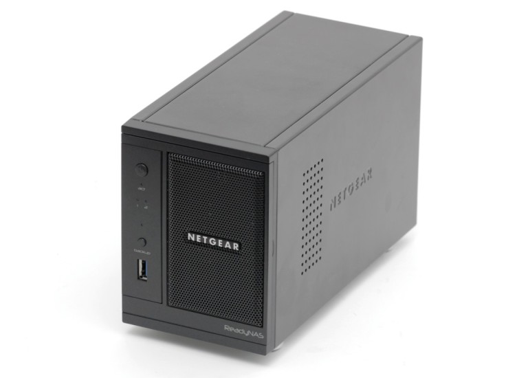 Netgear ReadyNAS Ultra 2 Plus: Der NAS-Server ist mit Dual-Core-Prozessor und 1 GByte Arbeitsspeicher gut ausgestattet.