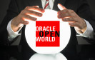 Oracle-CEO Mark Hurd blickt in die Glaskugel auf der OpenWorld
