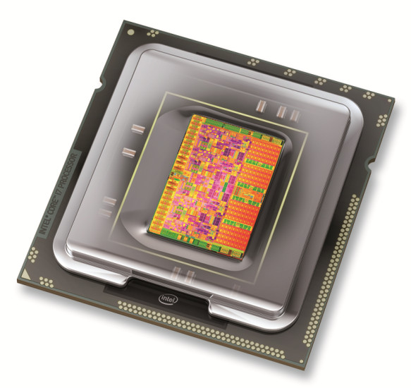 Quad-Core-CPU: In dieser Fotomontage sind die vier Prozessorkerne violett eingefärbt.
