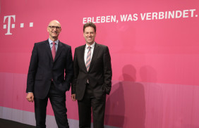 Telekom-CEO Timotheus Höttges und Finanzvorstand Thomas Dannenfeldt