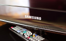 Smart-TVs von Samsung greifen ungefragt Daten der Nutzer ab. Das ist als Grundeinstellung in den smarten Fernsehgeräten standardmäßig so eingerichtet.